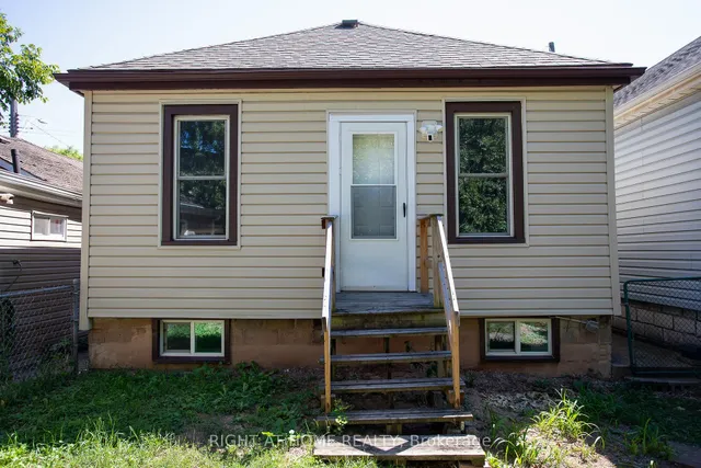 Additional image 26 of 11 Robins Ave