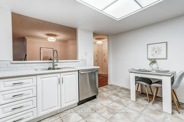 Additional image 15 of 1237 North Shore Blvd Unit 707