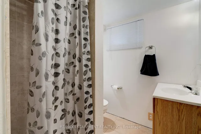 Additional image 19 of 26 Madoc St