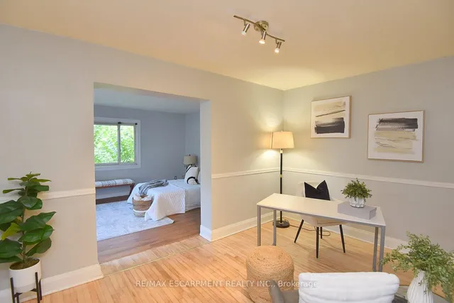 Additional image 19 of 82 East 38th St