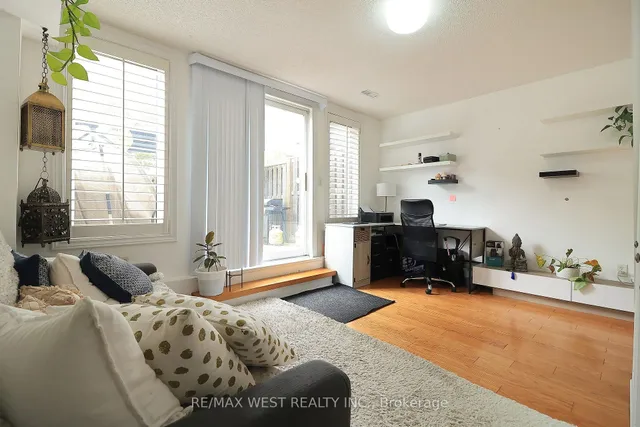 Additional image 21 of 8 James Stock Path