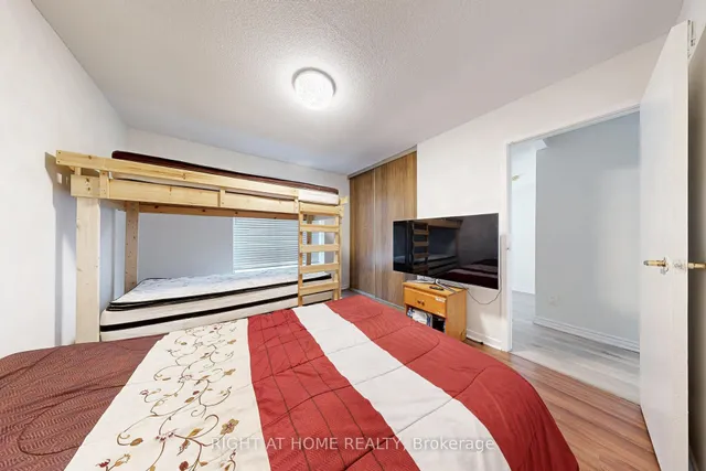 Additional image 24 of 83 Guildford Cres Unit 83