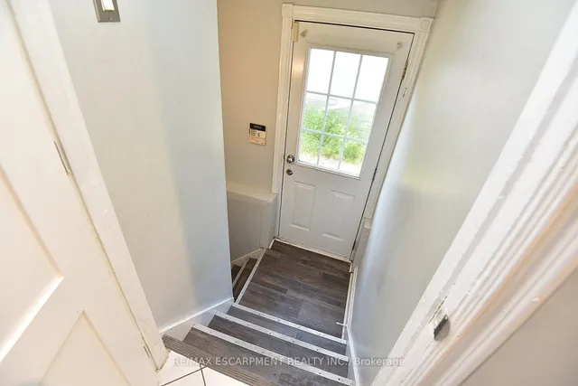 Additional image 24 of 82 East 38th St