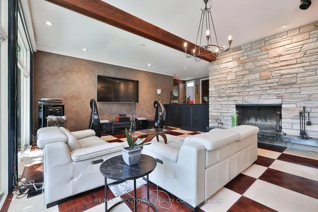 Additional image 21 of 24 School St