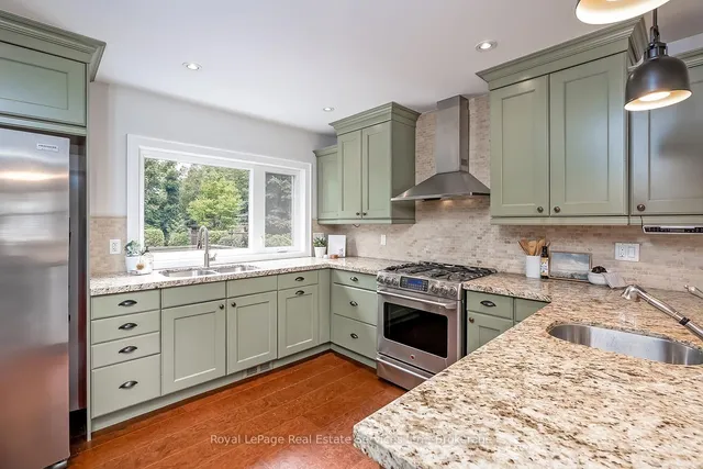 Additional image 13 of 1071 Melvin Ave