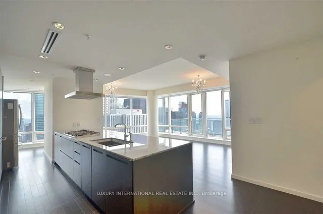 Additional image 16 of 180 University Ave Unit 3509