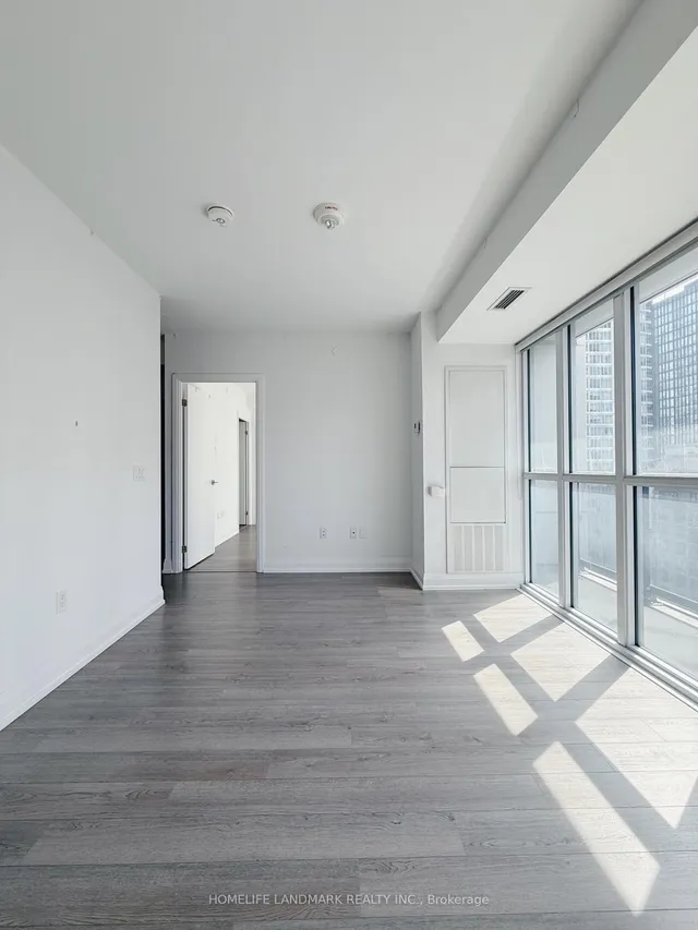 Additional image 9 of 77 Mutual St Unit 1705