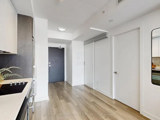 Additional image 11 of 5230 Dundas St Unit 625A