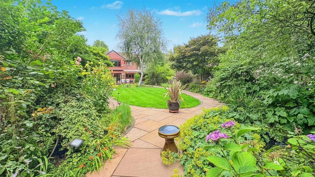 Additional image 36 of Berkley Crescent, Moseley