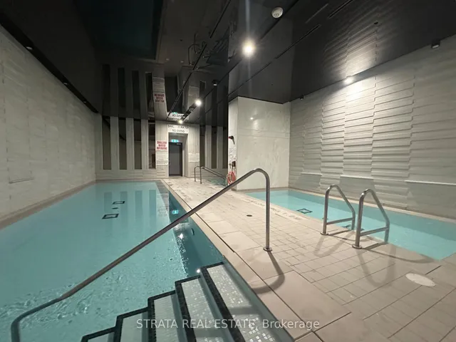 Additional image 36 of 19 Bathurst St Unit 3915