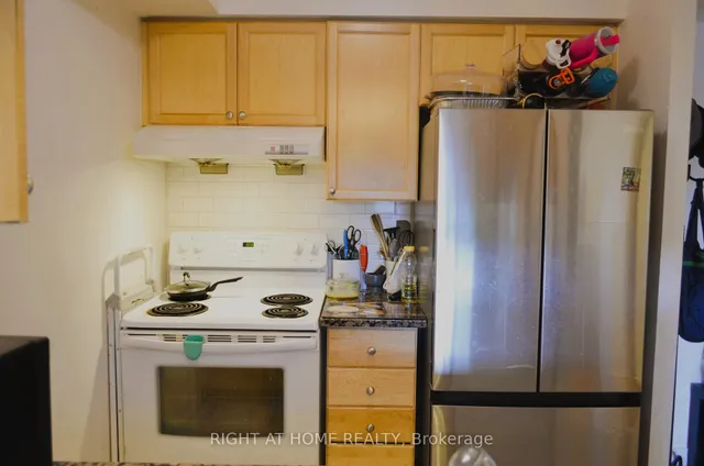 Additional image 10 of 60 Town Centre Crt Unit 408