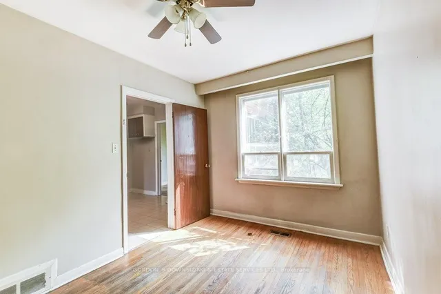 Additional image 20 of 97 Mc Roberts Ave