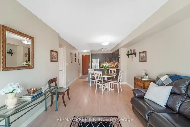 Additional image 4 of 1403 Royal York Rd Unit 216