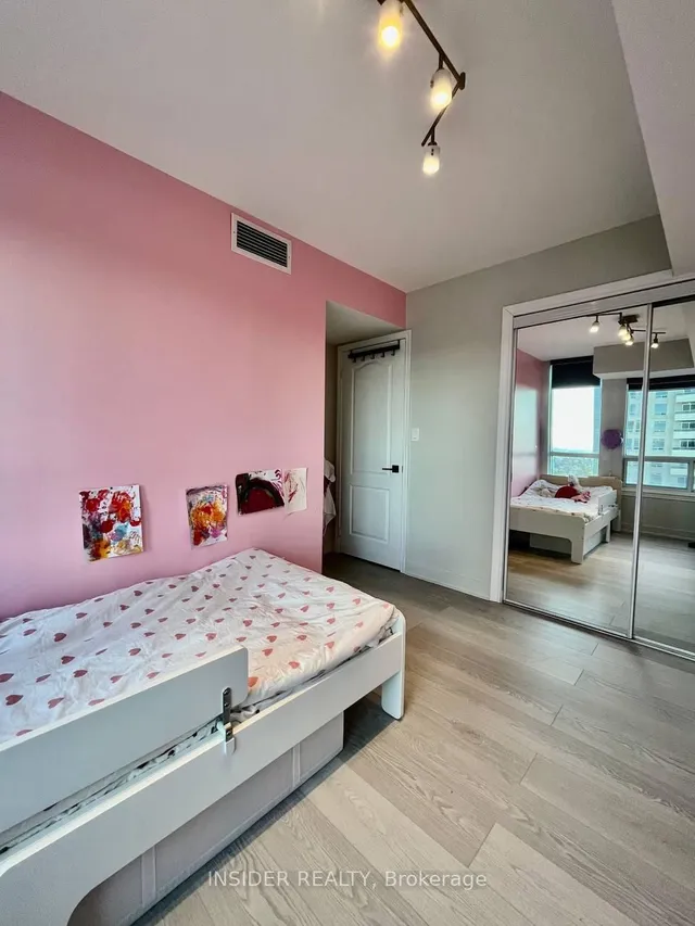 Additional image 23 of 2 Rean Dr Unit 1612