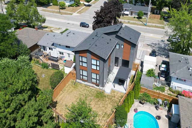 Additional image 48 of 584 WALKERS Line