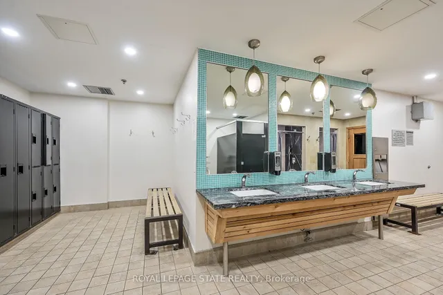 Additional image 27 of 22 Southport St Unit 224