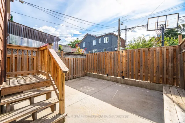 Additional image 37 of 1812 Dufferin St