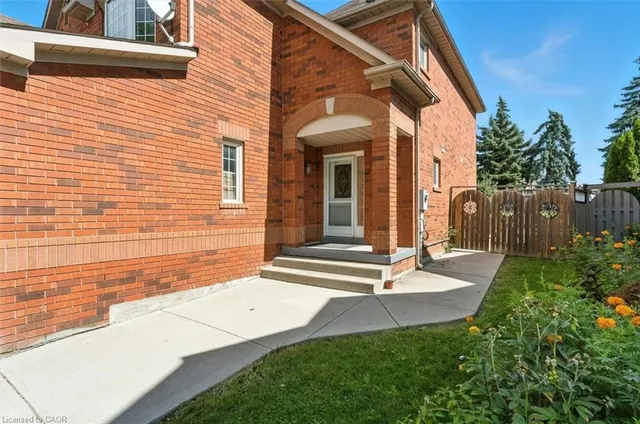 Additional image 36 of 86 Prairie Rose Cir