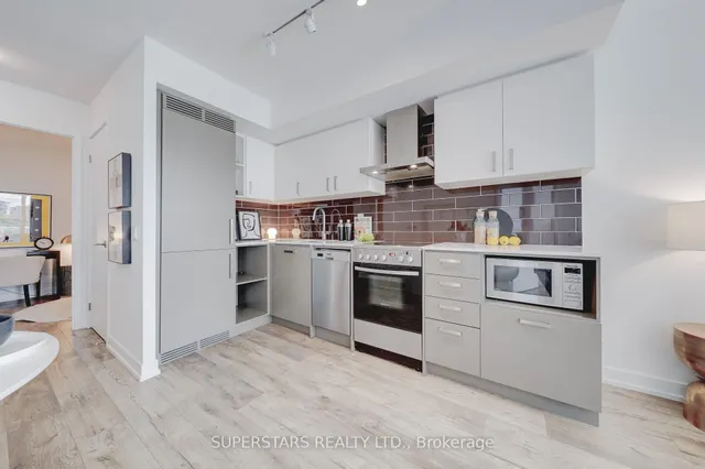 Additional image 6 of 125 Redpath Ave Unit 702