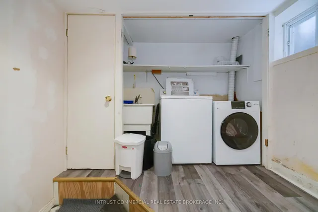 Additional image 29 of 382 Spadina Rd