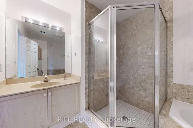 Additional image 29 of 28 Rosebank Dr Unit 703