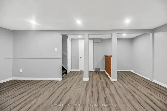 Additional image 31 of 125 Limeridge Rd Unit 8