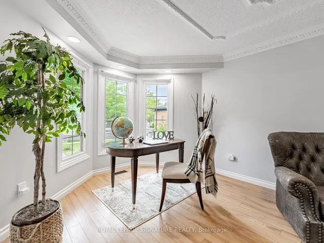 Additional image 6 of 5245 Champlain Tr