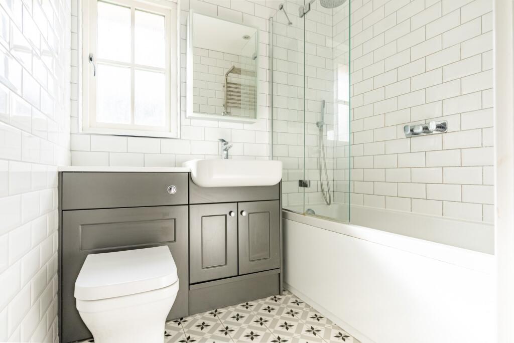 Additional image 7 of Lavender Crescent, St. Albans, Hertfordshire, AL3