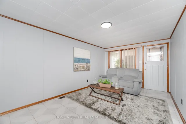 Additional image 21 of 15 Adair Ave