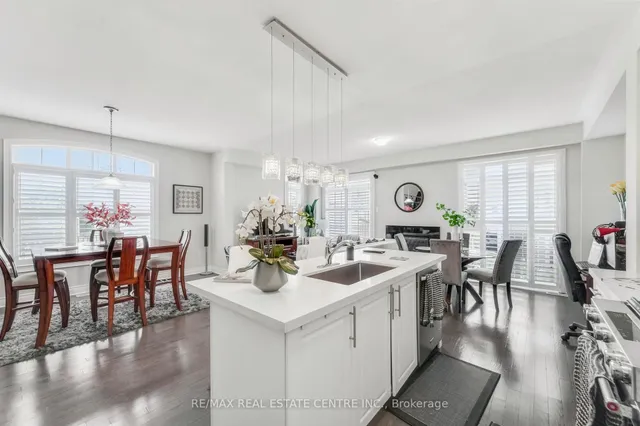 Additional image 7 of 42 Andretti Cres