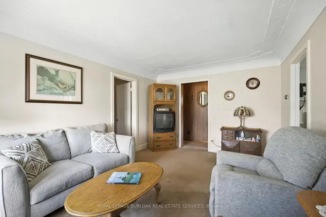 Additional image 3 of 572 Parkside Dr