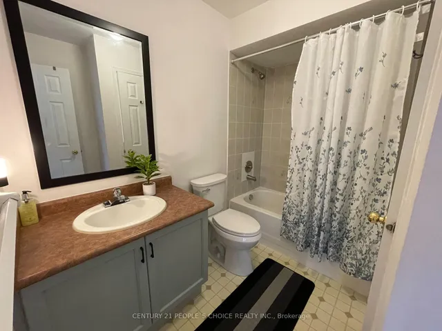 Additional image 22 of 83 Spadina Rd