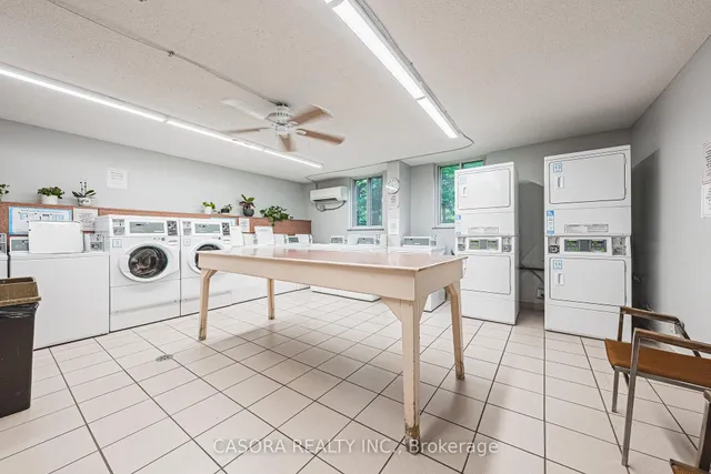 Additional image 17 of 1968 Main St Unit 707