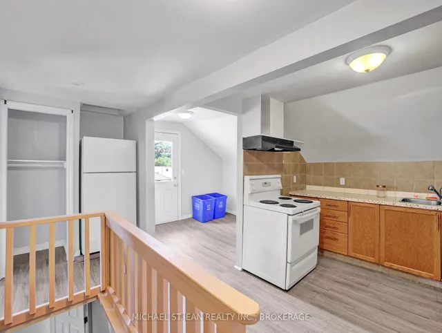 Additional image 25 of 110 Emerald St