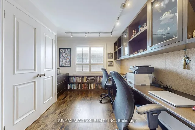 Additional image 33 of 25 Cedar Springs Grve