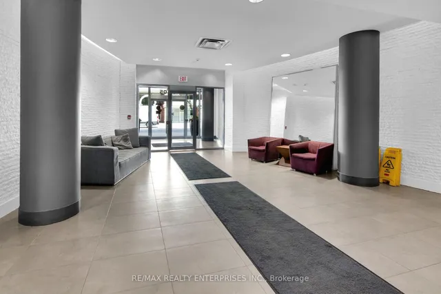 Additional image 35 of 1005 King St Unit 913