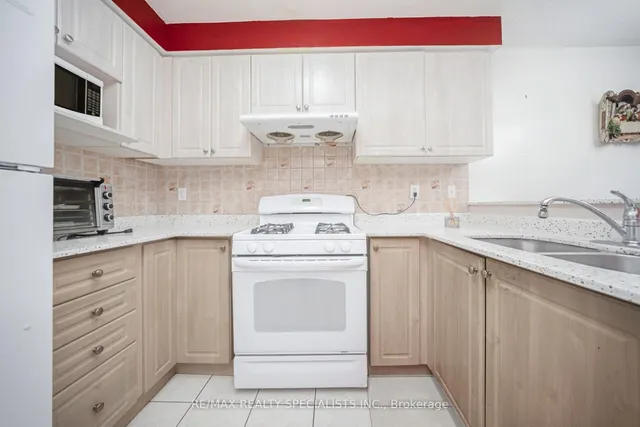 Additional image 16 of 43 Rockgarden Tr Unit 1