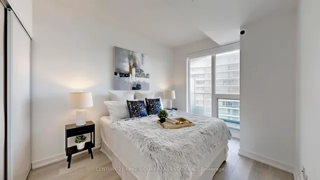 Additional image 8 of 115 Mcmahon Dr Unit 3707