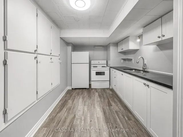 Additional image 35 of 300 East 32nd St