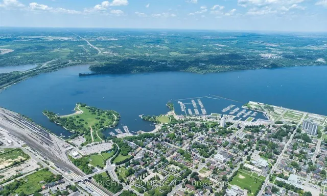 Additional image 13 of 1 Jarvis St Unit 1512