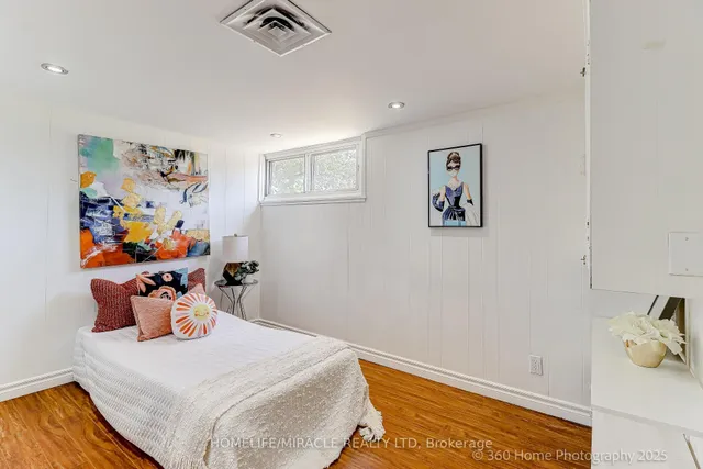 Additional image 18 of 34 Merrian Rd