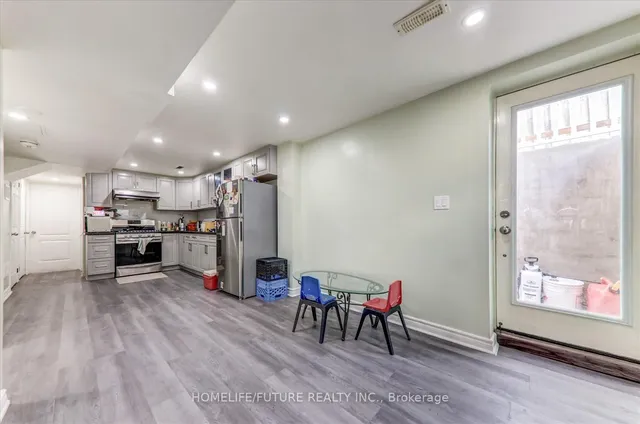 Additional image 28 of 69 Heatherdale Dr