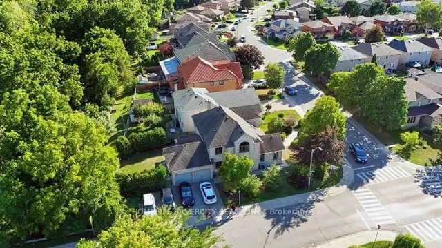 Additional image 45 of 126 Montmorency Dr