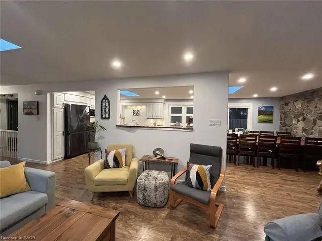 Additional image 21 of 915 Governors Rd