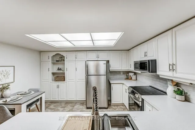 Additional image 12 of 1237 North Shore Blvd Unit 707