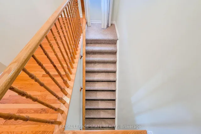 Additional image 41 of 78 Peachwood Cres Unit 9