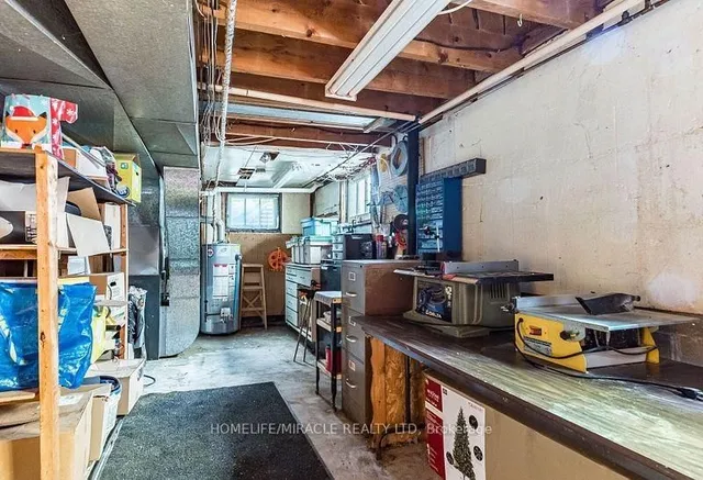 Additional image 33 of 9 Crestview Ave