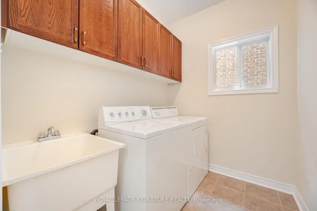 Additional image 41 of 16 Aria Lane