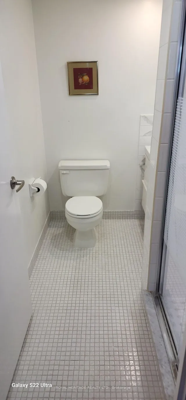 Additional image 10 of 20 Dean Park Rd Unit 1116