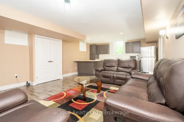 Additional image 43 of 792 Glenbrook Ave